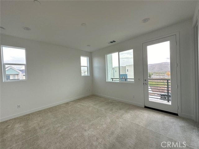 Building Photo - 206 Sash