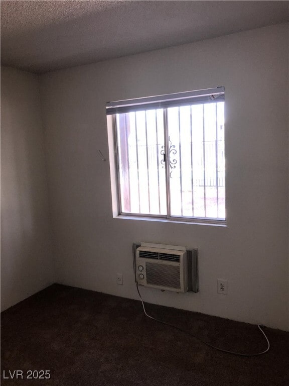 Building Photo - 4955 Jeffreys St