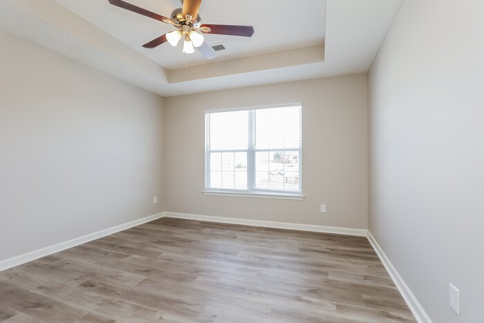 Building Photo - 710 Clear Cir