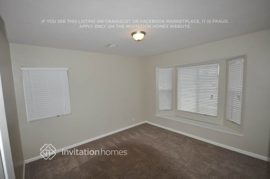 Building Photo - 2007 7th St