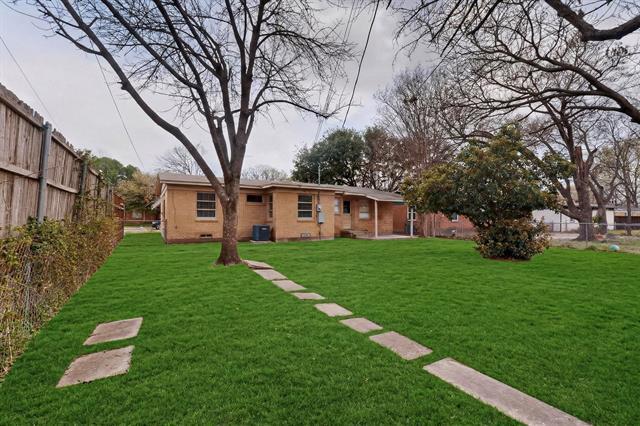 Building Photo - 10841 Ruth Ann Dr