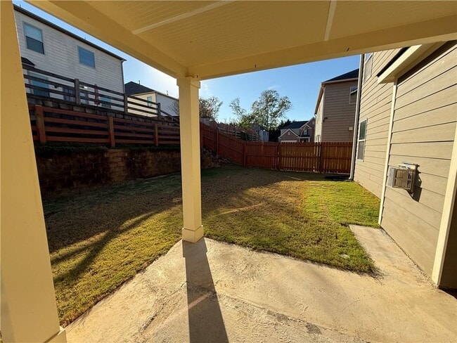 Building Photo - 480 Meadow Hill Dr