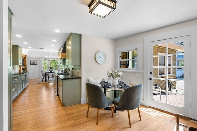 Building Photo - Restored Mission Hills Stunner