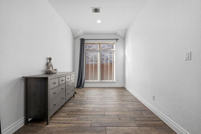 Building Photo - 504 Montalcino Ln