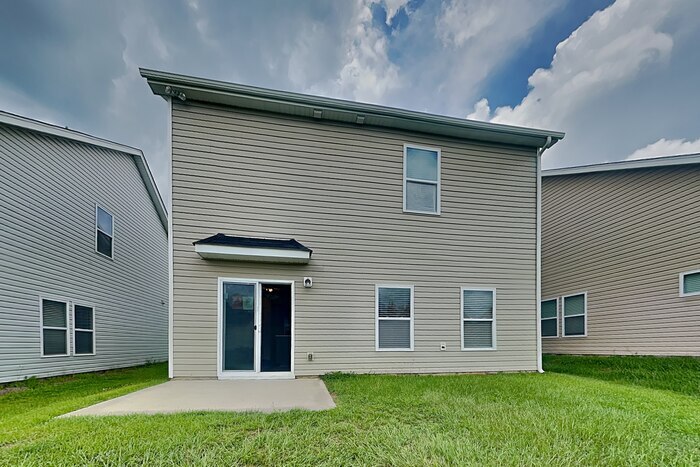 Building Photo - 325 Beacon Field Rd