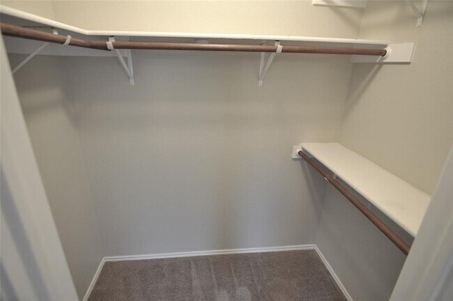 Building Photo - 1803 Timberwood Dr