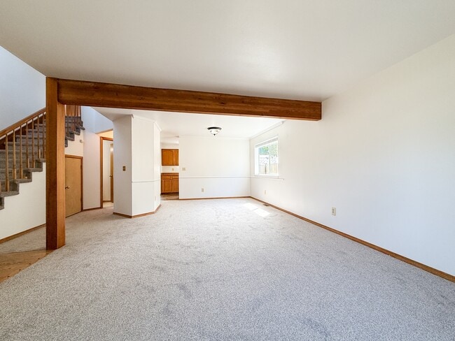 Building Photo - 23503 SE 282nd Pl