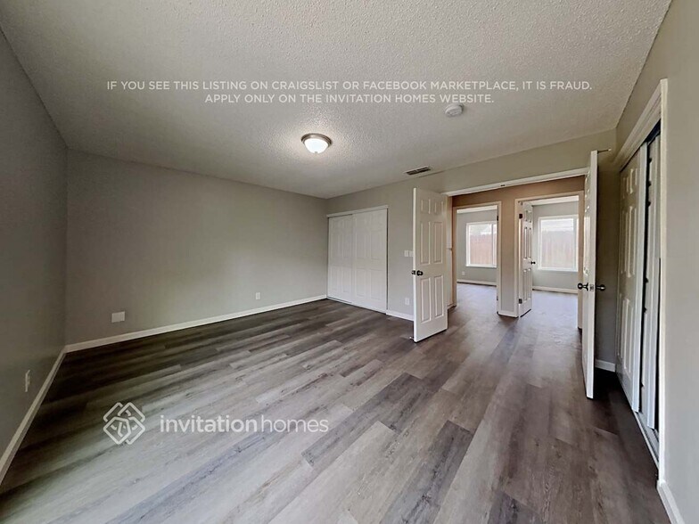 Building Photo - 8705 Los Encantos Cir