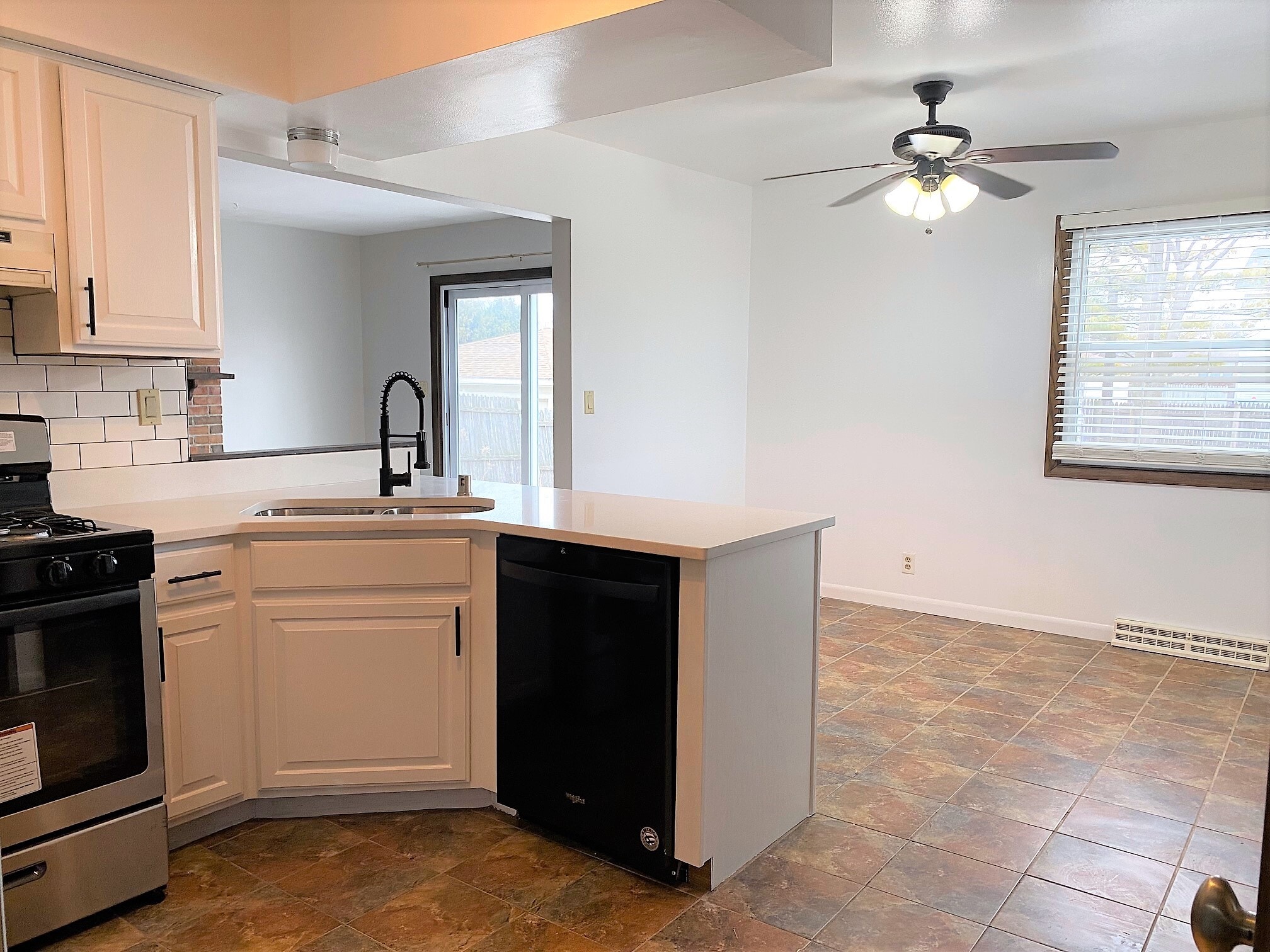 Kitchen - 3600 S 92nd St