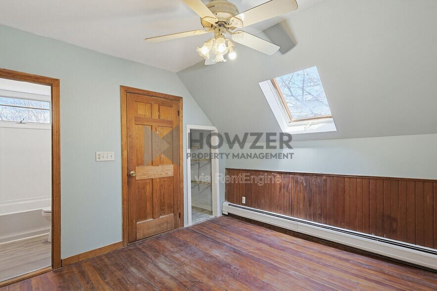 Building Photo - 23-25-25 Harrison St