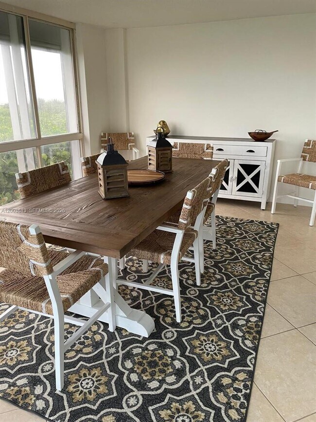 Building Photo - 2800 N Hwy A1A