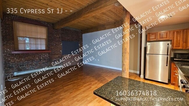 Building Photo - 335 Cypress St