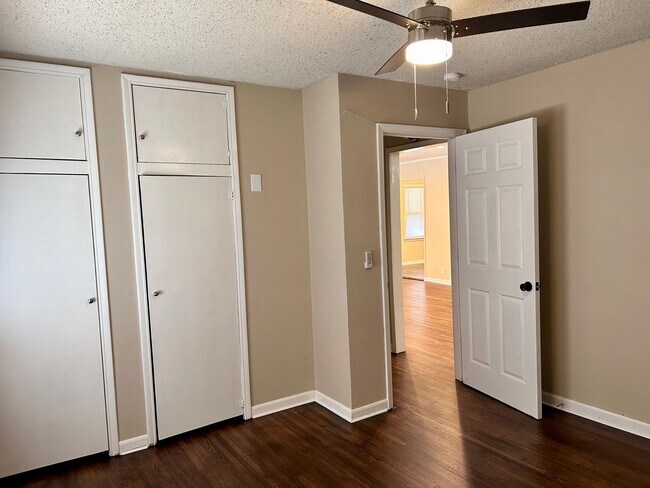 Building Photo - Remodeled Home In Patrick Henry/Edison School District!