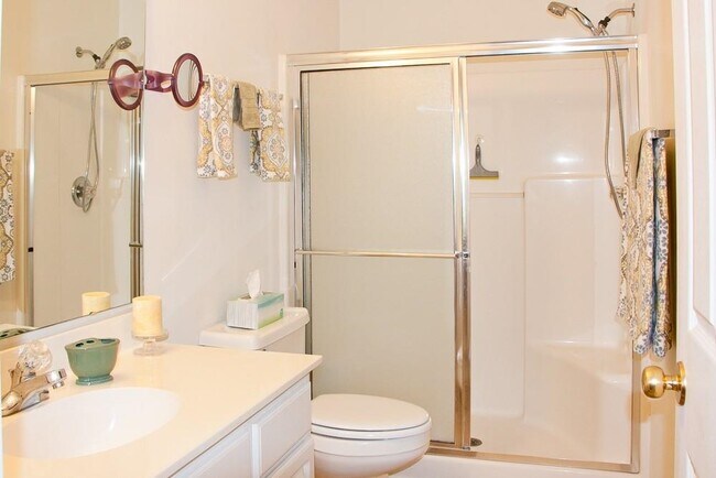 Building Photo - 1123 Blue Stem Dr