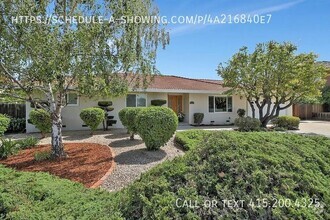 Building Photo - Charming Custom-Built 4-Bedroom Home with ...