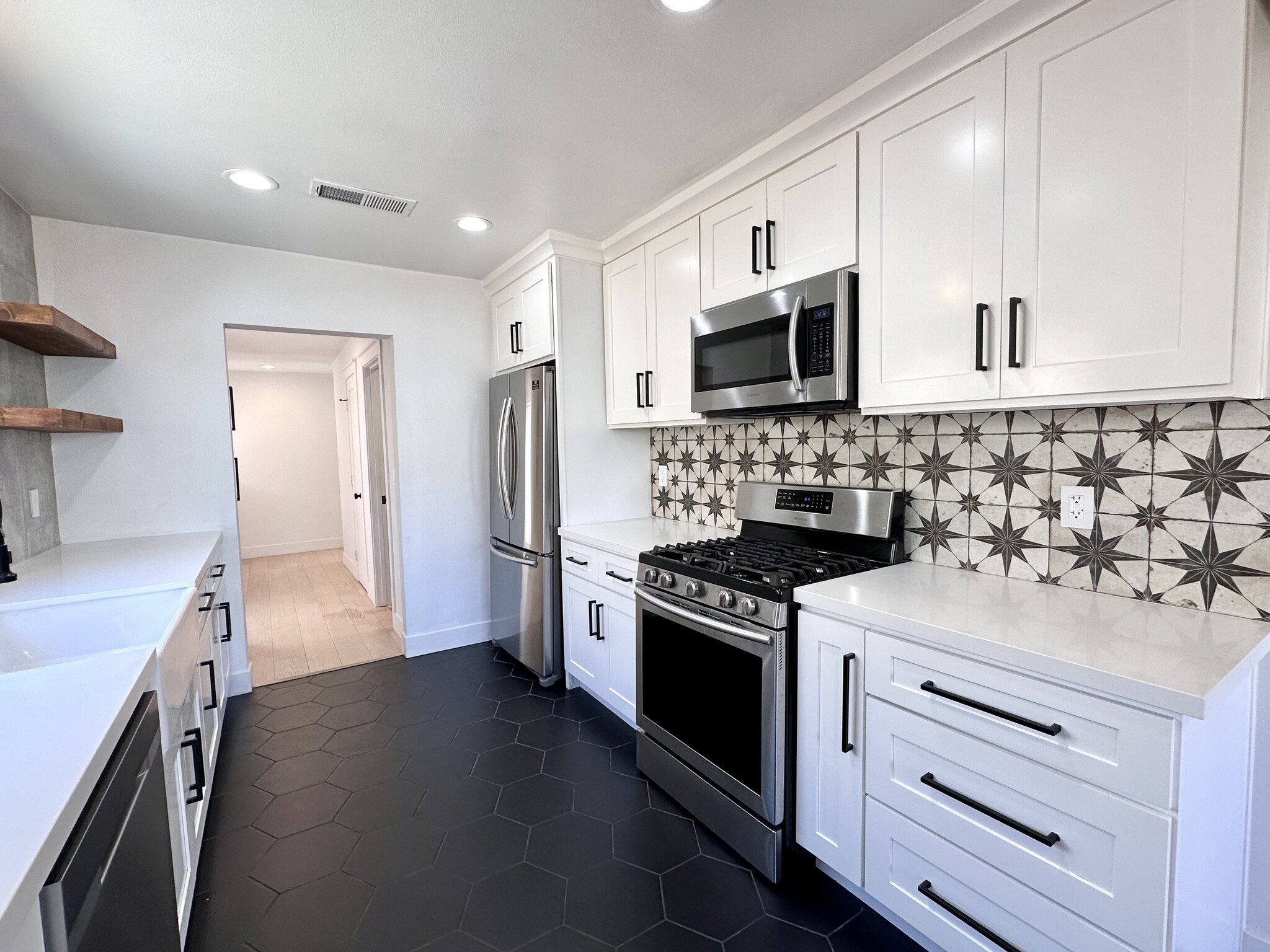 Building Photo - 4336 Toland Way
