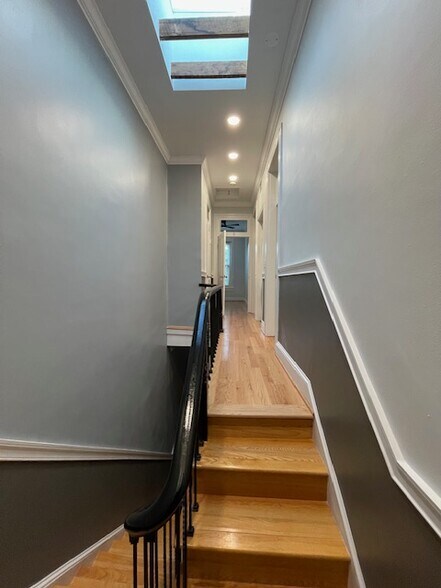 Building Photo - 1532 O St NW