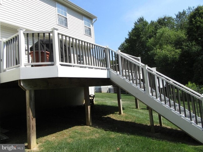 Building Photo - 20 Glen Avon Dr