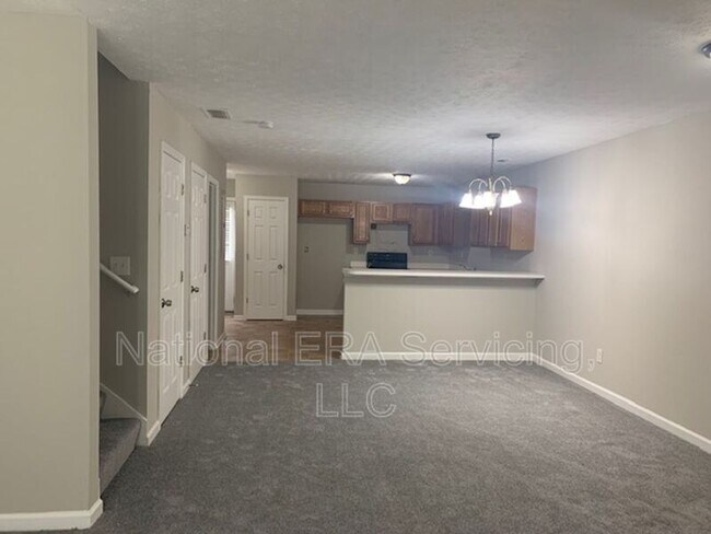 Building Photo - 5924 Sherwood Pl
