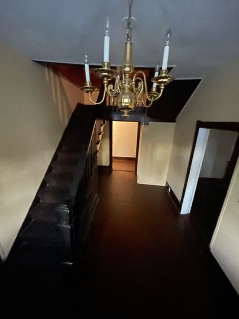 Building Photo - 136 S Main St