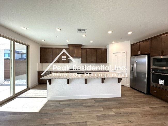 Building Photo - Brand New West Roseville 4bd/3.5ba with Se...