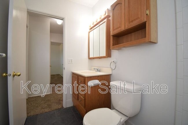 Building Photo - 6758 S 100 E