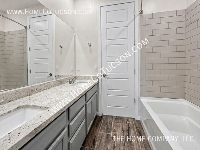 Building Photo - 8073 S Jaeger Pl