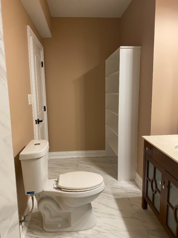 Building Photo - 2844 Cedar Ln