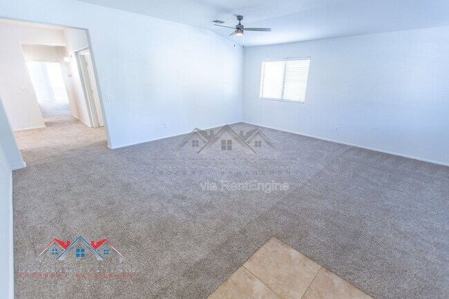 Building Photo - 9096 N 97th Dr