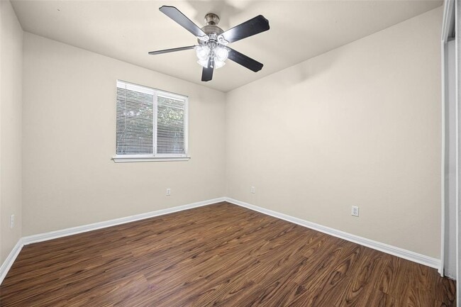 Building Photo - 11612 Timber Heights Dr