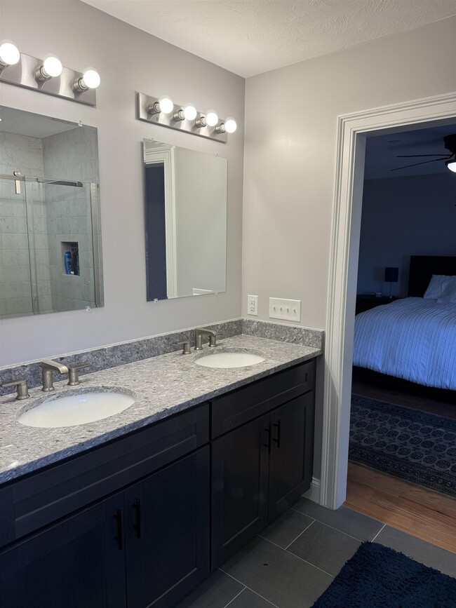 Building Photo - 114 Brook Hl