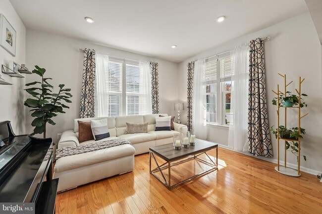 Building Photo - 76 Penns Charter Ln