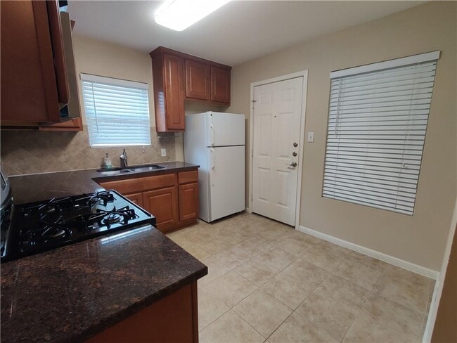 Building Photo - 300 Wilmes Dr