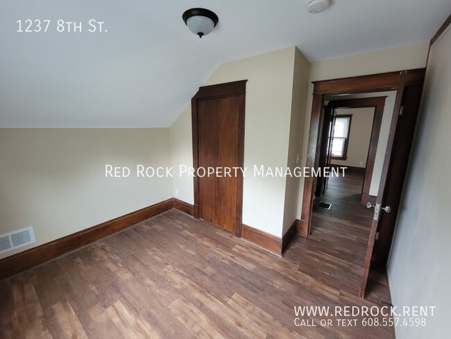Building Photo - 1237 8th St