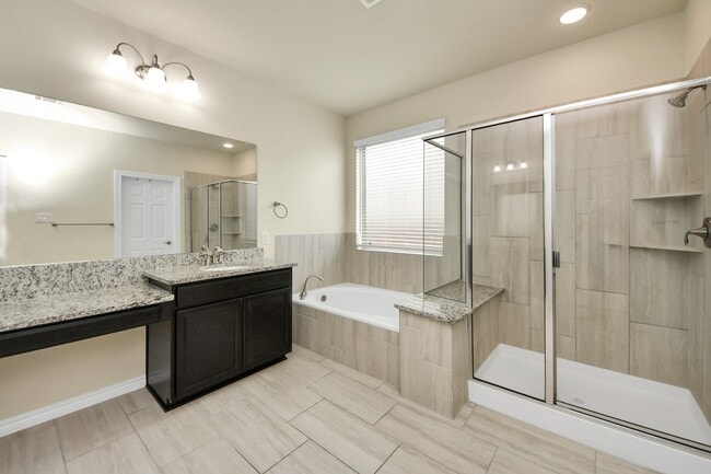 Building Photo - 28215 Shorecrest Ln