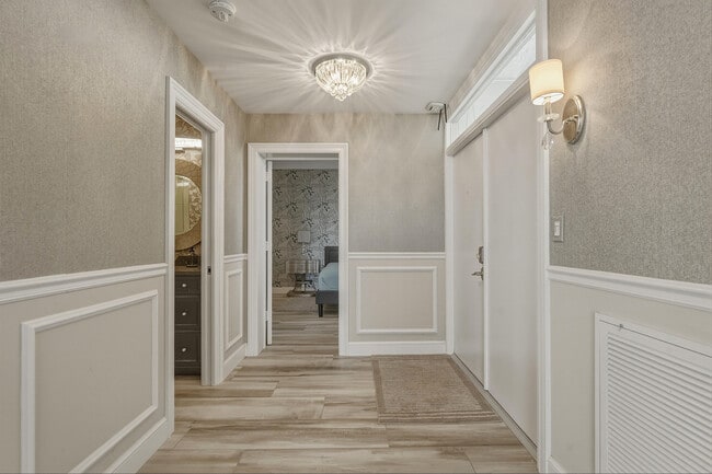 Building Photo - 9900 S Ocean Dr