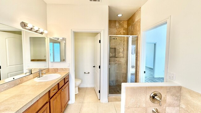 Building Photo - Great Single Story Home Minutes from Everything in Quiet cul-de-sac Street & Neighborhood Locatio...