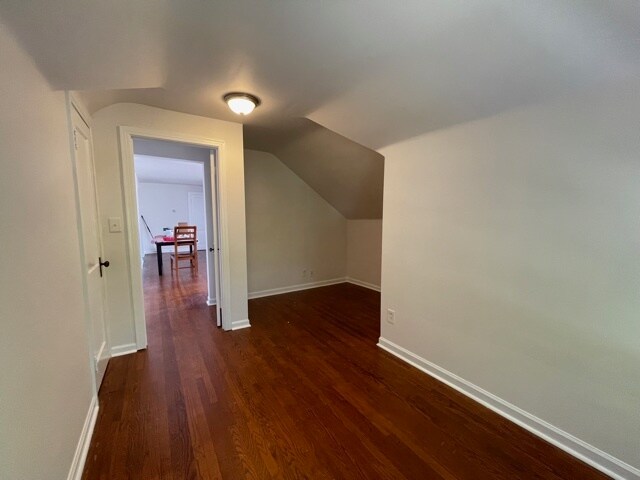Building Photo - 115 N Myrtle Ave