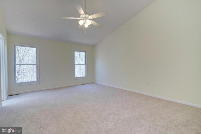 Building Photo - 14510 Mayfair Dr