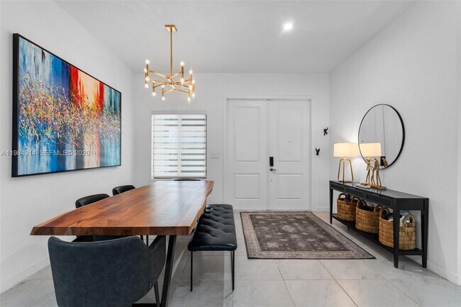 Building Photo - 17805 SW 114th Ct