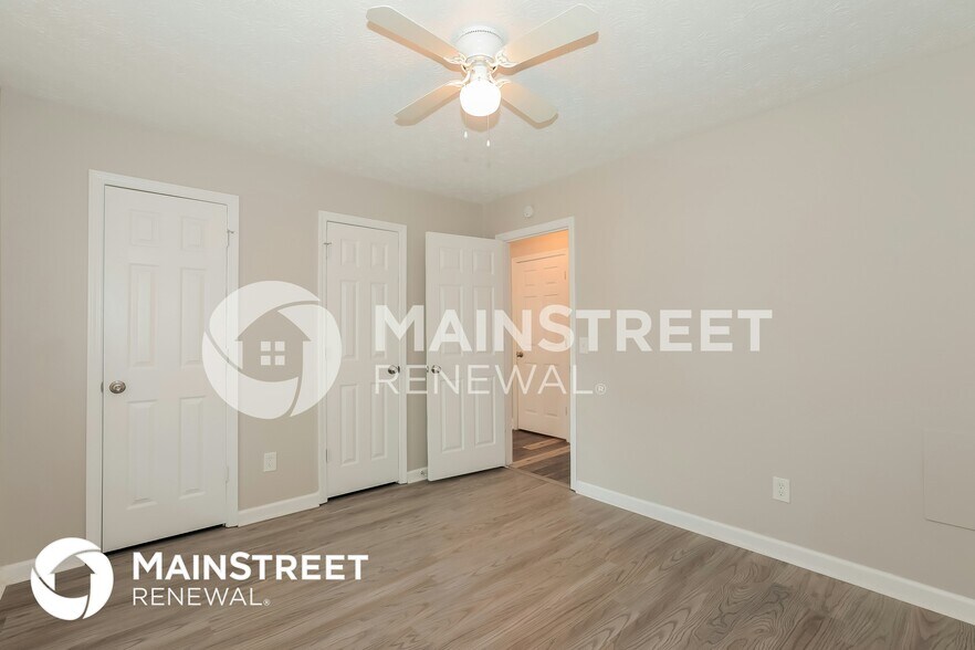 Building Photo - 6538 River Hill Dr