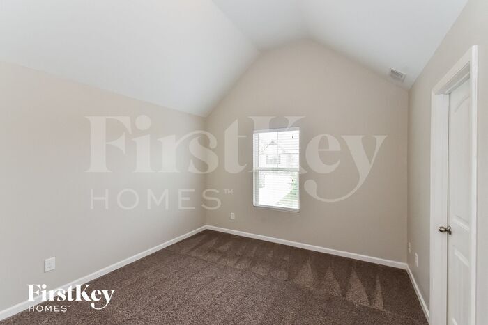 Building Photo - 584 Dasheill Ln