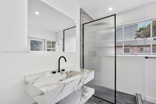 Building Photo - 58 NE 45th St