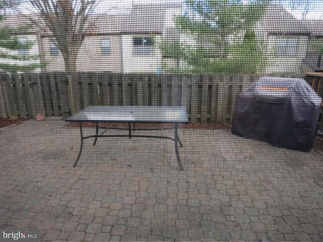 Building Photo - 19 Francis Ct