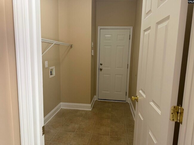 Building Photo - 422 Indigo Ridge Dr