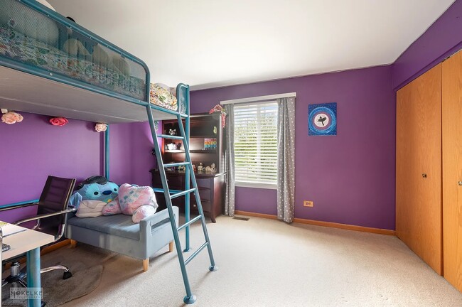 Building Photo - 5512 Stonybrook Dr