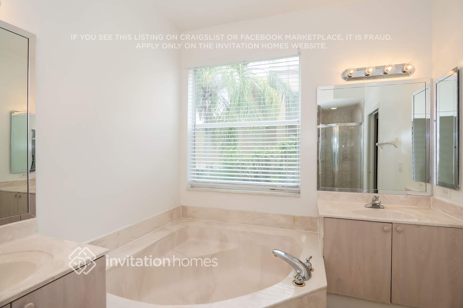 Building Photo - 13024 NW 13th St