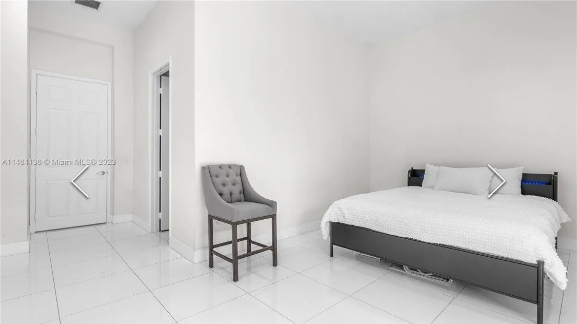 Building Photo - 12030 NW 21st Ct