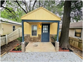 Building Photo - 424 E Velma Ave