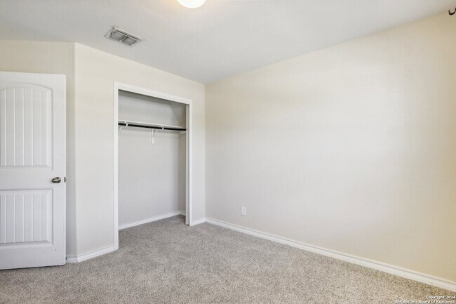 Building Photo - 6906 Quantum Lp